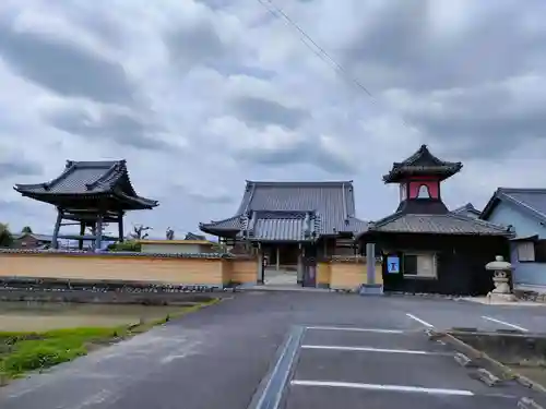 願証寺の建物その他