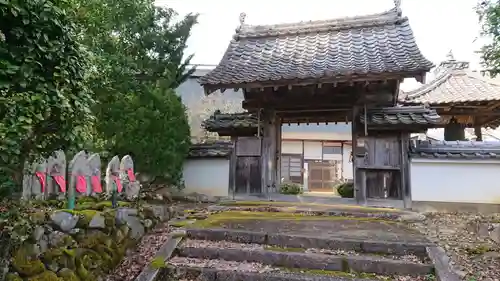 玉泉寺の山門・神門