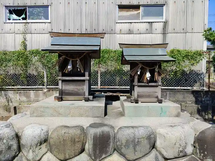 津島社(須佐男社)の末社・摂社