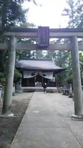 白根神社の鳥居