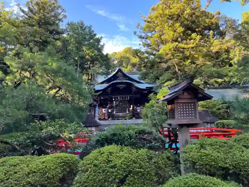 岡崎神社の庭園