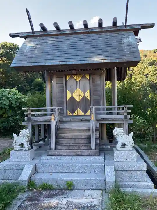 岡本神社の本殿・本堂