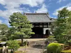 海宝寺の本殿