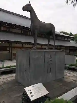 靖國神社の狛犬