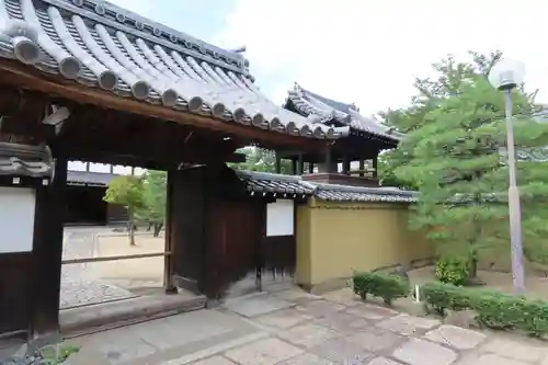 崇福寺の山門・神門