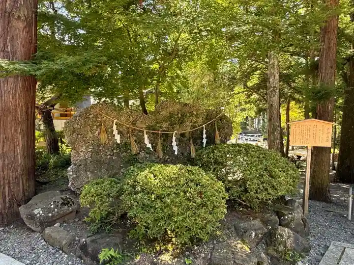 諏訪大社下社秋宮(長野県)