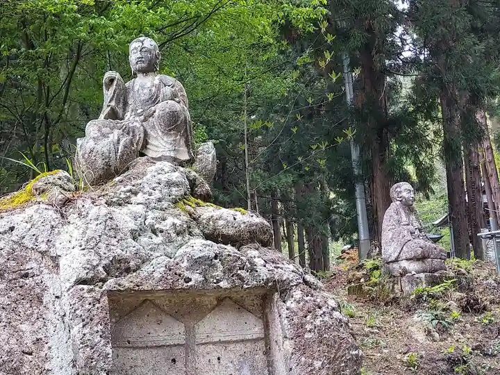 大聖寺(亀岡文殊)(山形県)