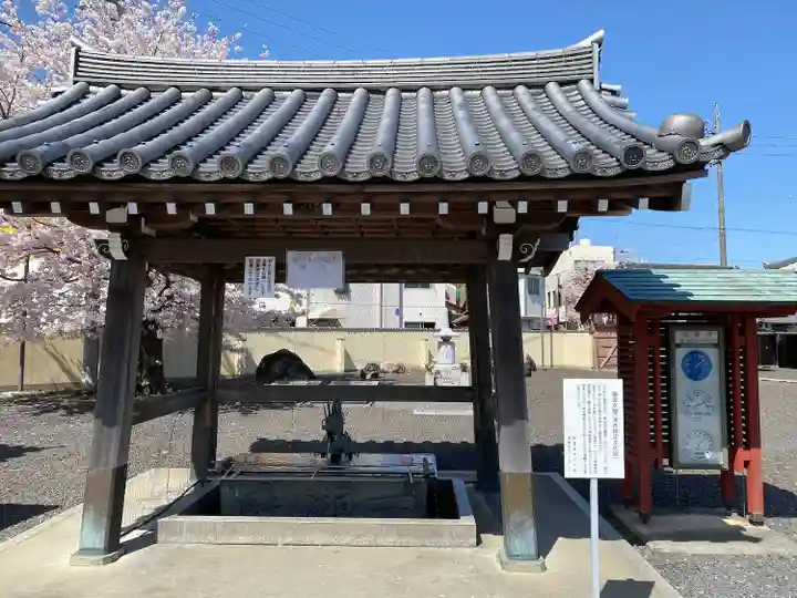 津観音の手水舎