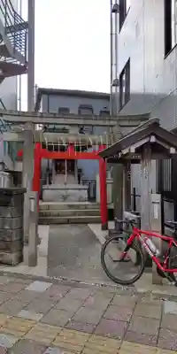 重吉稲荷神社の鳥居