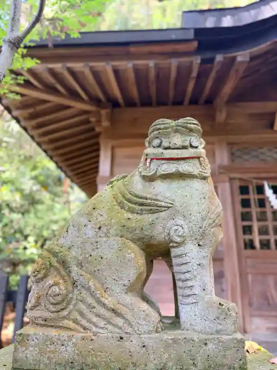 宇都宮二荒山神社の{uncategorized: "未分類", other: "その他", undefined: "問題あり", building: "その他建物", grave: "お墓", sacred_gate: "鳥居", guardian: "狛犬", statue: "像", buddha: "仏像", history: "歴史", nature: "自然", garden: "庭園", animal: "動物", pagoda: "塔", temizu: "手水舎", mountain_gate: "山門・神門", sanctuary: "本殿・本堂", subordinate: "末社・摂社", art: "芸術", scenery: "景色", jizo: "地蔵", ema: "絵馬", goshuin: "御朱印", omikuji: "おみくじ", items: "授与品その他", amulet: "お守り", goshuincho: "御朱印帳", eats: "食事", festival: "お祭り", votive_dance: "神楽", shichigosan: "七五三参", wedding: "結婚式", experience: "体験その他", initially: "初詣", around: "周辺", anti_infection: "感染症対策"}