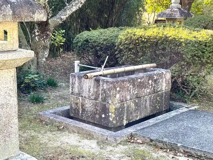 荒神山神社遥拝殿(滋賀県)