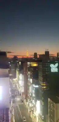 靍護稲荷神社の周辺