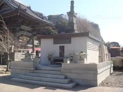 光明寺の塔