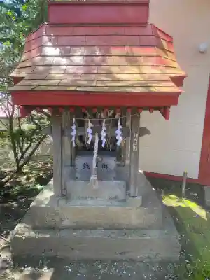 虻田神社の末社・摂社
