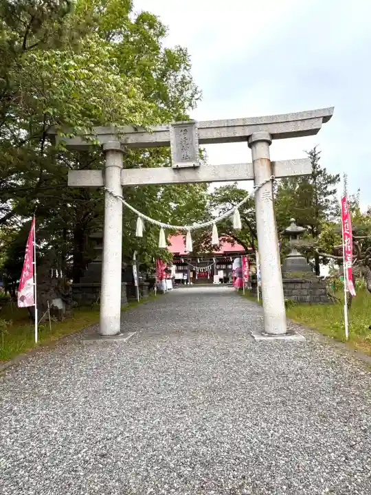 伊達神社の{uncategorized: "未分類", other: "その他", undefined: "問題あり", building: "その他建物", grave: "お墓", sacred_gate: "鳥居", guardian: "狛犬", statue: "像", buddha: "仏像", history: "歴史", nature: "自然", garden: "庭園", animal: "動物", pagoda: "塔", temizu: "手水舎", mountain_gate: "山門・神門", sanctuary: "本殿・本堂", subordinate: "末社・摂社", art: "芸術", scenery: "景色", jizo: "地蔵", ema: "絵馬", goshuin: "御朱印", omikuji: "おみくじ", items: "授与品その他", amulet: "お守り", goshuincho: "御朱印帳", eats: "食事", festival: "お祭り", votive_dance: "神楽", shichigosan: "七五三参", wedding: "結婚式", experience: "体験その他", initially: "初詣", around: "周辺", anti_infection: "感染症対策"}