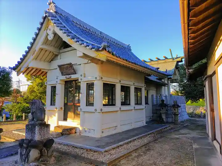 神明社の本殿・本堂