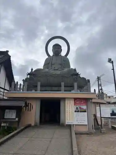 大仏寺の{uncategorized: "未分類", other: "その他", undefined: "問題あり", building: "その他建物", grave: "お墓", sacred_gate: "鳥居", guardian: "狛犬", statue: "像", buddha: "仏像", history: "歴史", nature: "自然", garden: "庭園", animal: "動物", pagoda: "塔", temizu: "手水舎", mountain_gate: "山門・神門", sanctuary: "本殿・本堂", subordinate: "末社・摂社", art: "芸術", scenery: "景色", jizo: "地蔵", ema: "絵馬", goshuin: "御朱印", omikuji: "おみくじ", items: "授与品その他", amulet: "お守り", goshuincho: "御朱印帳", eats: "食事", festival: "お祭り", votive_dance: "神楽", shichigosan: "七五三参", wedding: "結婚式", experience: "体験その他", initially: "初詣", around: "周辺", anti_infection: "感染症対策"}