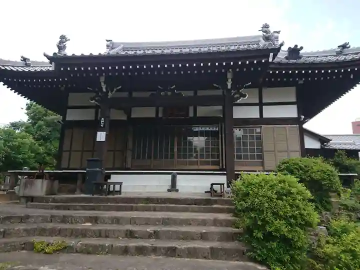 東林寺の本殿・本堂