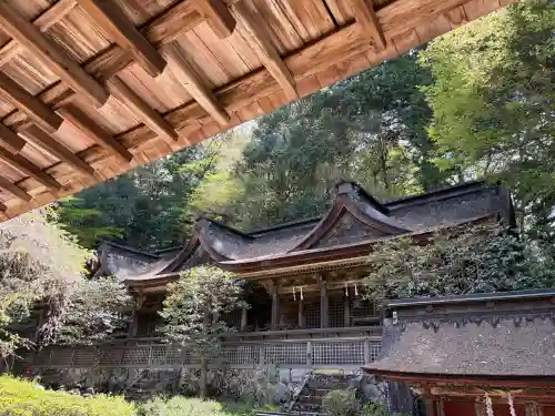 吉野水分神社（吉野町）の{uncategorized: "未分類", other: "その他", undefined: "問題あり", building: "その他建物", grave: "お墓", sacred_gate: "鳥居", guardian: "狛犬", statue: "像", buddha: "仏像", history: "歴史", nature: "自然", garden: "庭園", animal: "動物", pagoda: "塔", temizu: "手水舎", mountain_gate: "山門・神門", sanctuary: "本殿・本堂", subordinate: "末社・摂社", art: "芸術", scenery: "景色", jizo: "地蔵", ema: "絵馬", goshuin: "御朱印", omikuji: "おみくじ", items: "授与品その他", amulet: "お守り", goshuincho: "御朱印帳", eats: "食事", festival: "お祭り", votive_dance: "神楽", shichigosan: "七五三参", wedding: "結婚式", experience: "体験その他", initially: "初詣", around: "周辺", anti_infection: "感染症対策"}