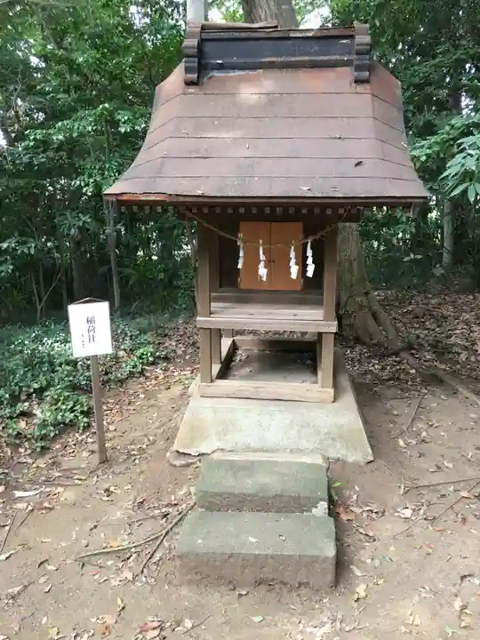 氷川女體神社の末社・摂社
