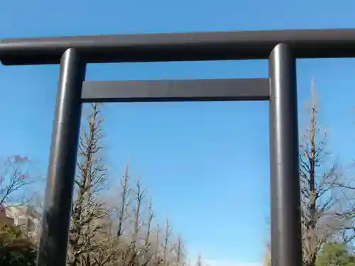 靖國神社の鳥居