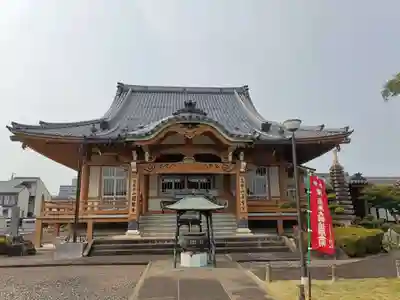 圓鏡寺の本殿・本堂