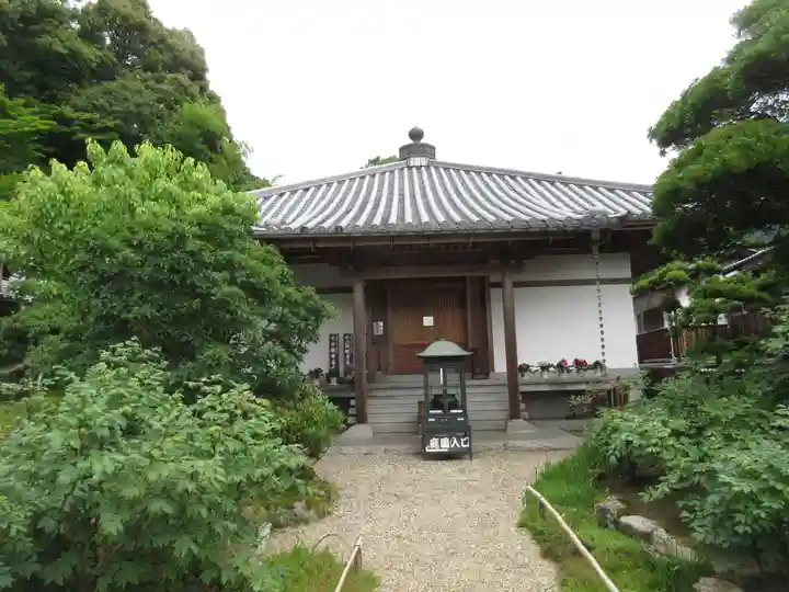 當麻寺西南院の本殿・本堂