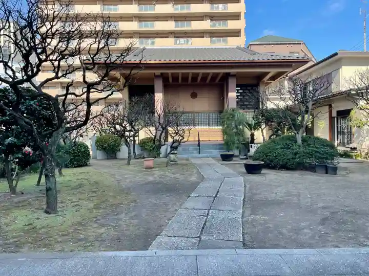 東光寺の{uncategorized: "未分類", other: "その他", undefined: "問題あり", building: "その他建物", grave: "お墓", sacred_gate: "鳥居", guardian: "狛犬", statue: "像", buddha: "仏像", history: "歴史", nature: "自然", garden: "庭園", animal: "動物", pagoda: "塔", temizu: "手水舎", mountain_gate: "山門・神門", sanctuary: "本殿・本堂", subordinate: "末社・摂社", art: "芸術", scenery: "景色", jizo: "地蔵", ema: "絵馬", goshuin: "御朱印", omikuji: "おみくじ", items: "授与品その他", amulet: "お守り", goshuincho: "御朱印帳", eats: "食事", festival: "お祭り", votive_dance: "神楽", shichigosan: "七五三参", wedding: "結婚式", experience: "体験その他", initially: "初詣", around: "周辺", anti_infection: "感染症対策"}