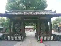 宝仙寺の山門・神門