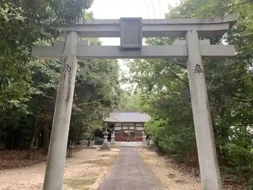 八龍神社の鳥居
