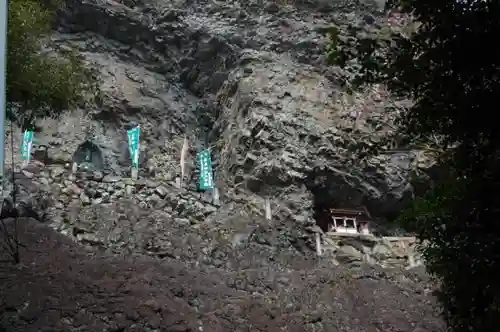 宝山寺の建物その他