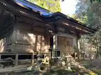 瑠璃寺の本殿・本堂