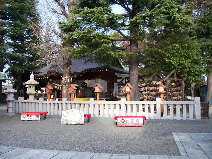 草加神社の建物その他