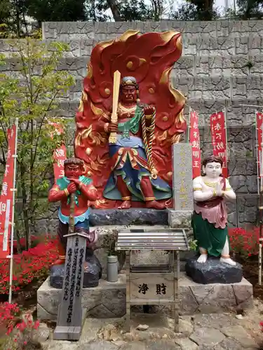 宝満神宮寺の像