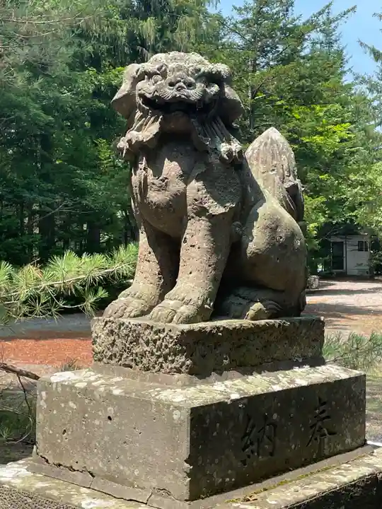 足寄神社の狛犬