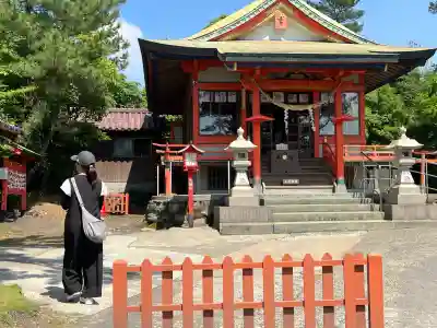 月讀神社の{uncategorized: "未分類", other: "その他", undefined: "問題あり", building: "その他建物", grave: "お墓", sacred_gate: "鳥居", guardian: "狛犬", statue: "像", buddha: "仏像", history: "歴史", nature: "自然", garden: "庭園", animal: "動物", pagoda: "塔", temizu: "手水舎", mountain_gate: "山門・神門", sanctuary: "本殿・本堂", subordinate: "末社・摂社", art: "芸術", scenery: "景色", jizo: "地蔵", ema: "絵馬", goshuin: "御朱印", omikuji: "おみくじ", items: "授与品その他", amulet: "お守り", goshuincho: "御朱印帳", eats: "食事", festival: "お祭り", votive_dance: "神楽", shichigosan: "七五三参", wedding: "結婚式", experience: "体験その他", initially: "初詣", around: "周辺", anti_infection: "感染症対策"}