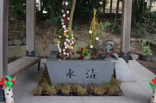 東海市熊野神社の手水舎