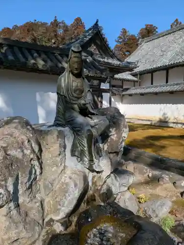 瑞巌寺の{uncategorized: "未分類", other: "その他", undefined: "問題あり", building: "その他建物", grave: "お墓", sacred_gate: "鳥居", guardian: "狛犬", statue: "像", buddha: "仏像", history: "歴史", nature: "自然", garden: "庭園", animal: "動物", pagoda: "塔", temizu: "手水舎", mountain_gate: "山門・神門", sanctuary: "本殿・本堂", subordinate: "末社・摂社", art: "芸術", scenery: "景色", jizo: "地蔵", ema: "絵馬", goshuin: "御朱印", omikuji: "おみくじ", items: "授与品その他", amulet: "お守り", goshuincho: "御朱印帳", eats: "食事", festival: "お祭り", votive_dance: "神楽", shichigosan: "七五三参", wedding: "結婚式", experience: "体験その他", initially: "初詣", around: "周辺", anti_infection: "感染症対策"}