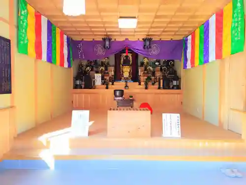 薬師如来堂の本殿・本堂