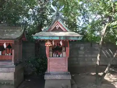 石園座多久虫玉神社の末社・摂社