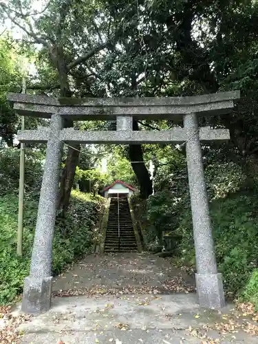 居世神社の鳥居