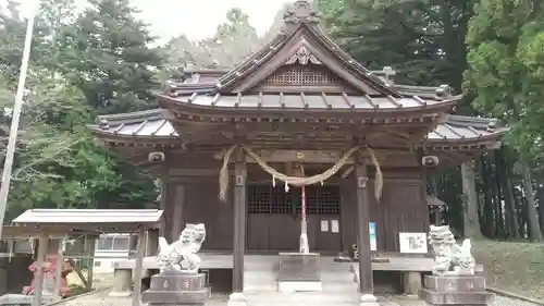 飛龍神社の本殿・本堂