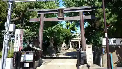 諏訪神社の鳥居