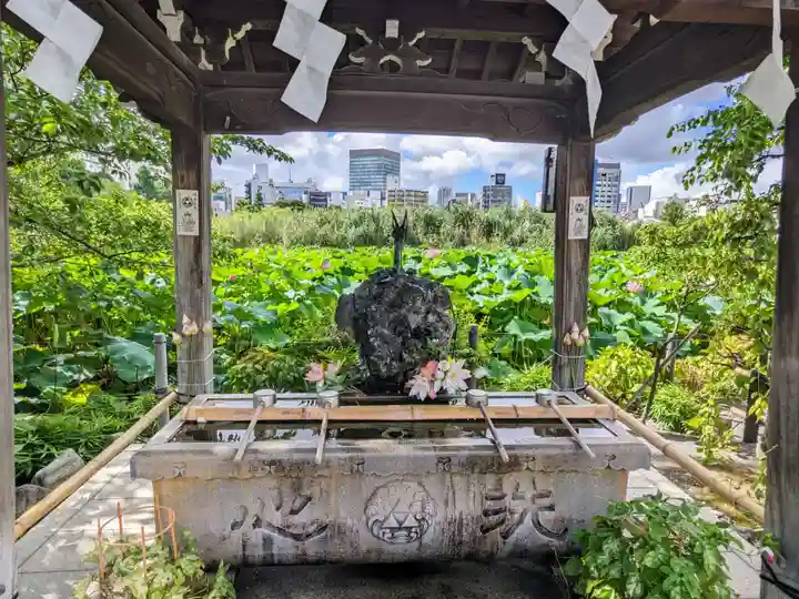 寛永寺不忍池弁天堂の手水舎
