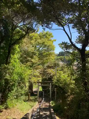 八幡神社の鳥居