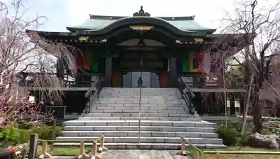 宝勝山　南藏院   蓮光寺の本殿・本堂