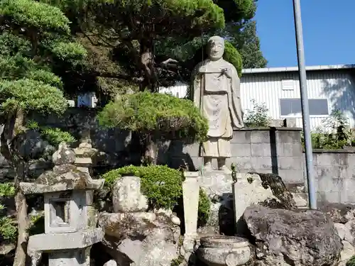 東光寺の像