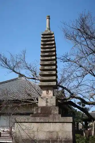 帯解寺の塔