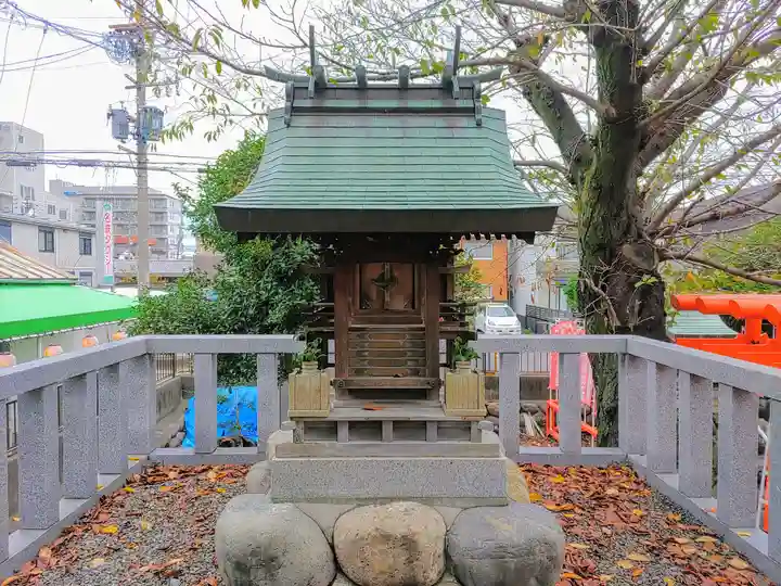 花岡神社(泉)の本殿・本堂