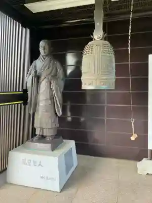 東本願寺本廟 牛久浄苑(牛久大仏)(茨城県)